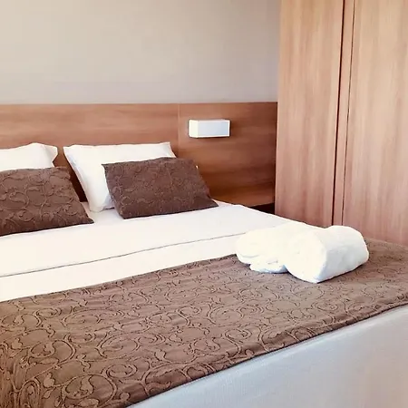 Flat Top E Perfeito Inteiro Na Barra Da Tijuca Com Cozinha, Lavanderia, Garagem E Wi Fi-2
